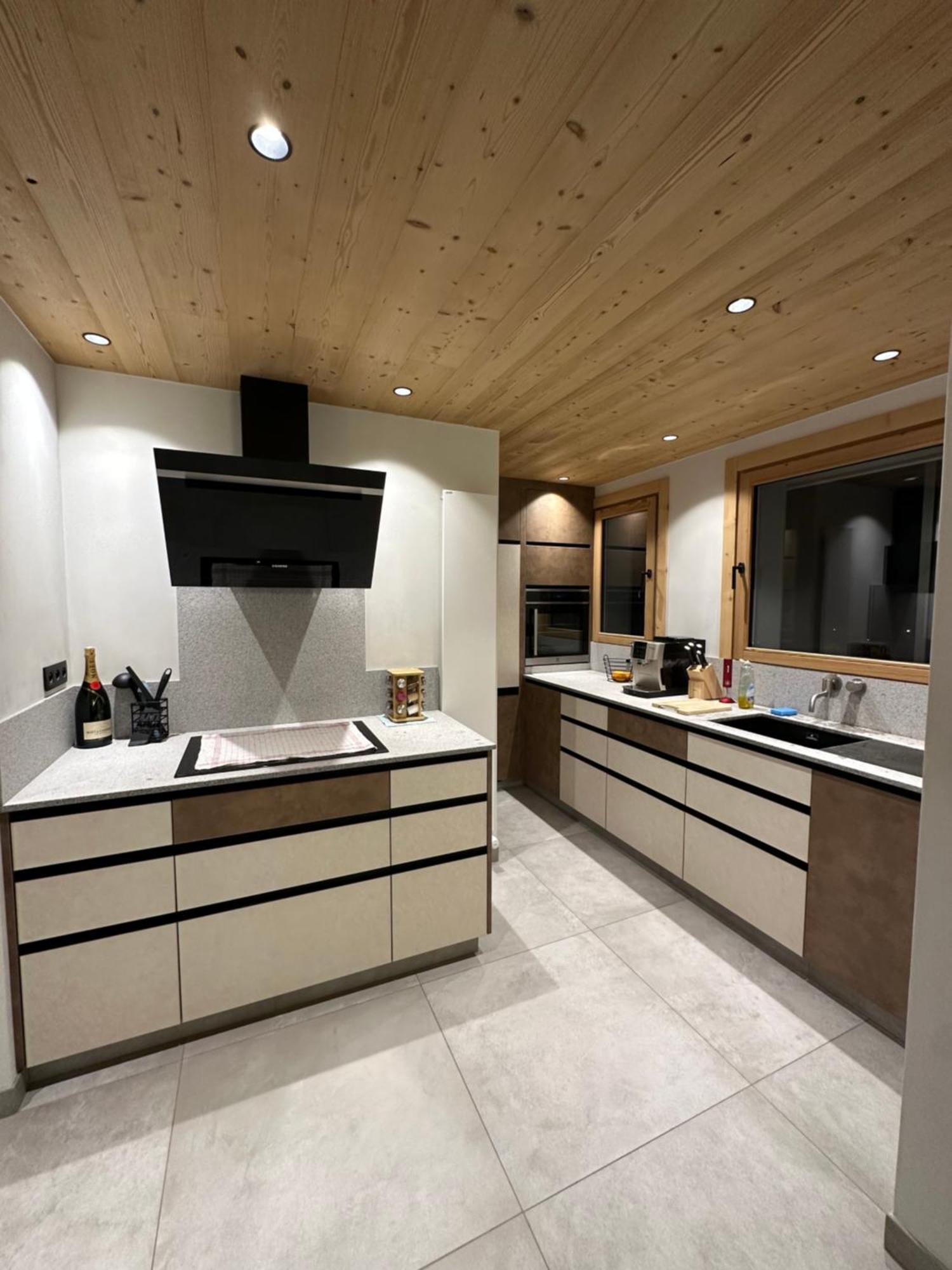 Luxueux Appartement T4 - Lac 5 Min - Parkings Privatifs - Vue Lac Et Montagne アヌシー エクステリア 写真